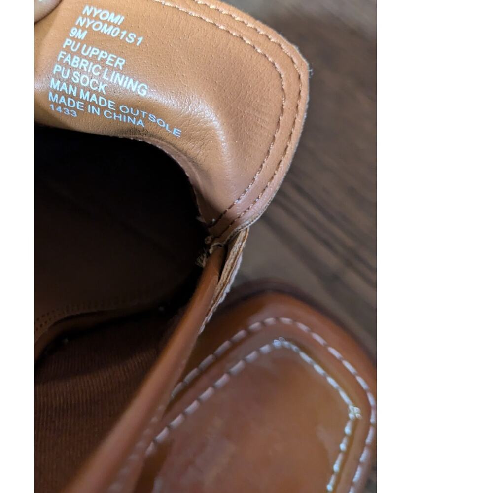 NWOB Steve Madden Nyomi Loafer Pump In Camel Patent Size 9 - Picture 7 of 8